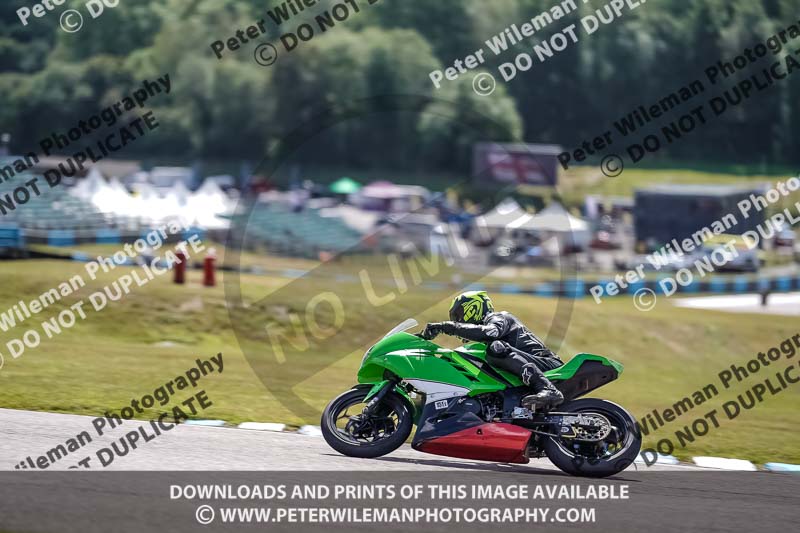 enduro digital images;event digital images;eventdigitalimages;lydden hill;lydden no limits trackday;lydden photographs;lydden trackday photographs;no limits trackdays;peter wileman photography;racing digital images;trackday digital images;trackday photos